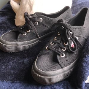SUPERGA - Classic COTU 🖤🖤🖤